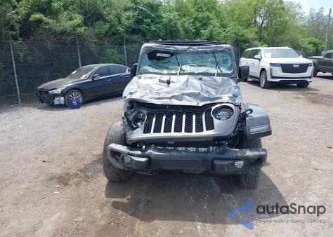 2021 Jeep Gladiator Freedom 4X4 из США, поврежденный, VIN 1C6HJTAG3ML557932